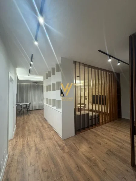 Tirane, jepet me qera apartament 2+1+Ballkon Kati 2, 110 m² 800 € (RRUGA FRANG BARDHI)