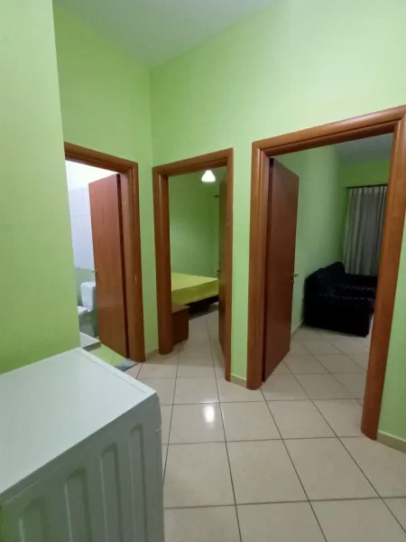 Tirane, jepet me qera apartament 1+1+Ballkon Kati 2, 60 m² 360 € (ASTIR)