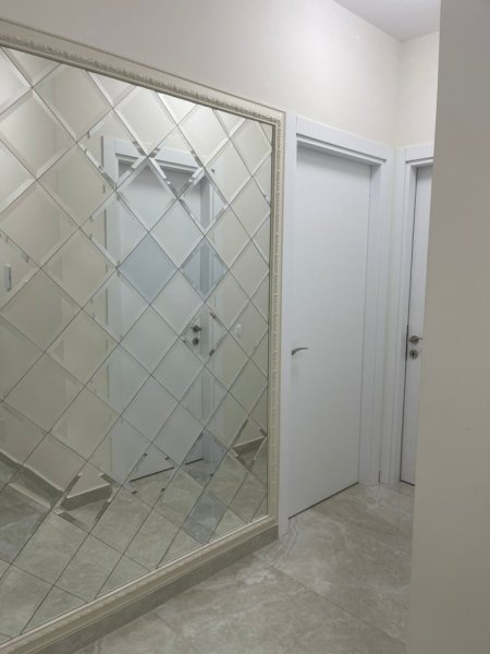 Tirane, jepet me qera apartament 2+1 Kati 3, 100 m² 650 € (farmacia 10)