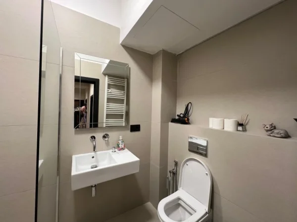 Tirane, jepet me qera apartament 1+1+Aneks Kati 2, 68 m² 700 € (Shallvaret - Tirane)