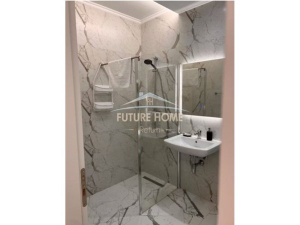 Tirane, shes apartament 1+1 Kati 3, 81 m² 360.000 € (Rruga e Sales)
