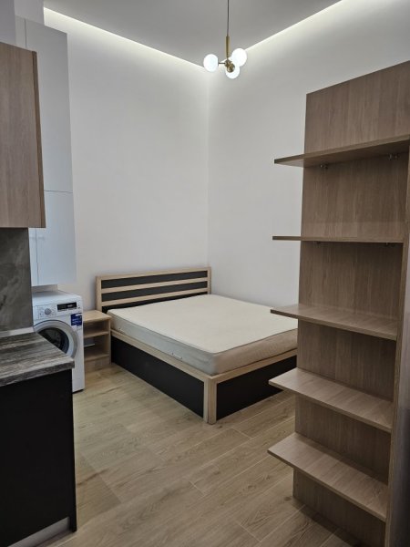Tirane, jepet me qera garsonier 1+1+Ballkon Kati 1, 35 m² 350 € (Rrapo hekali)