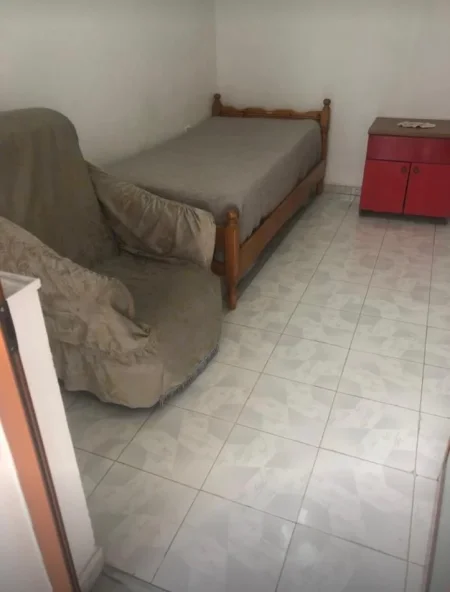 Tirane, jepet me qera Vile 2+1 Kati 2, 35.000 € (Shkolla Bashkuar)