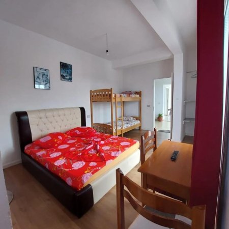 Vlore, jap me qera vetem 1 dhome 1+1 Kati 2, 24 m² 35 € (Rruga andrea varfi vlore nr i shpis : 150)