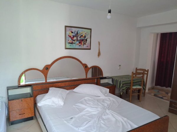 Vlore, jap me qera vetem 1 dhome 1+1 Kati 2, 24 m² 35 € (Rruga andrea varfi vlore nr i shpis : 150)