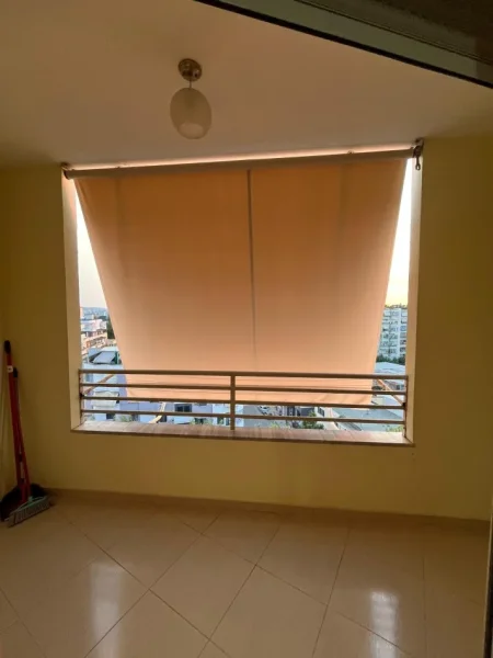 Tirane, jepet me qera apartament 2+1+Ballkon Kati 7, 650 € (Don Bosko, Viva Market)