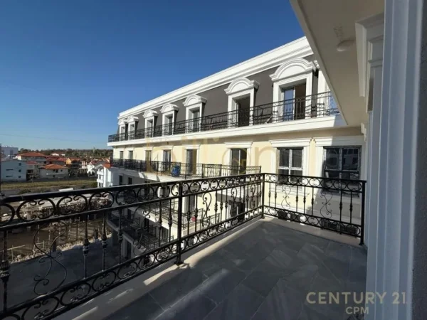 Tirane, shes apartament+verande | Penthouse 2+1 Kati 2, 124 m² 188.000 € (porta tirana e re)