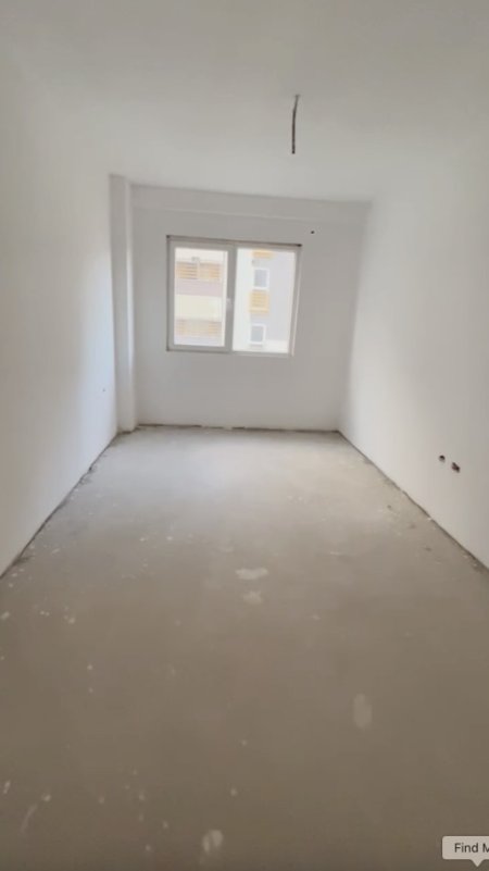 Tirane, shitet apartament 1+1+Ballkon Kati 5, 76 m² 129.200 € 