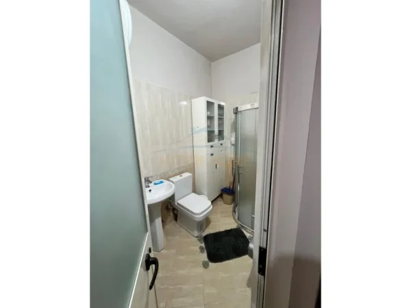Durres, shitet apartament 1+1 Kati 6, 77 m² 73.000 € (Durres)