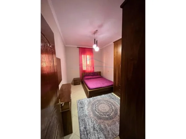 Durres, shitet apartament 1+1 Kati 6, 77 m² 73.000 € (Durres)