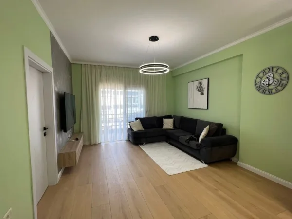 Tirane, shitet apartament 1+1 Kati 7, 66 m² 107.000 € (Rruga Loni Ligori)