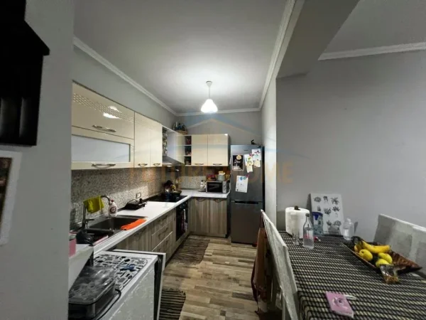 Tirane, shitet apartament 1+1 Kati 3, 65 m² 89.000 € (ASTIR TE ROTONDO)
