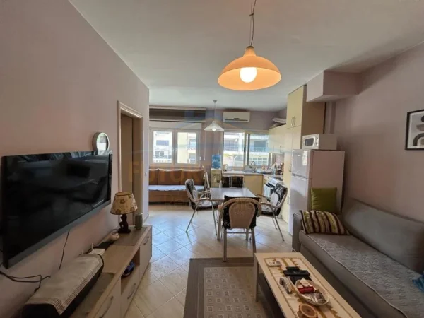 Qerret, shitet apartament 1+1 Kati 2, 58 m² 150.000 € (Kavaje)