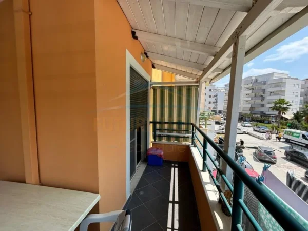 Qerret, shitet apartament 1+1 Kati 2, 58 m² 150.000 € (Kavaje)