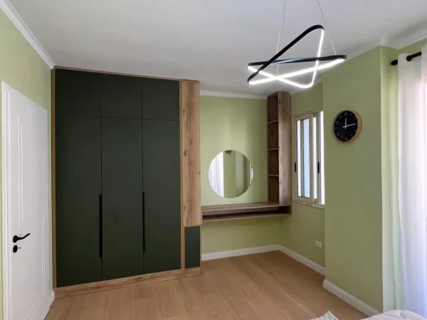 Tirane, shitet apartament 2+1 Kati 3, 88 m² 145.000 € (Bulevardi Migjeni)