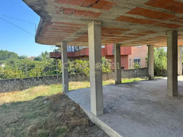 Durres, shitet Vile 1 Katshe Kati 1, 460 m² 83.000 € (PLAZH, DURRES)