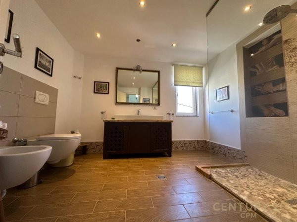 Tirane, jepet me qera apartament 2+1 Kati 5, 90 m² 135.000 € 