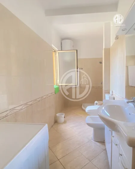 Durres, shitet 1+1 Kati 3, 145.000 € 