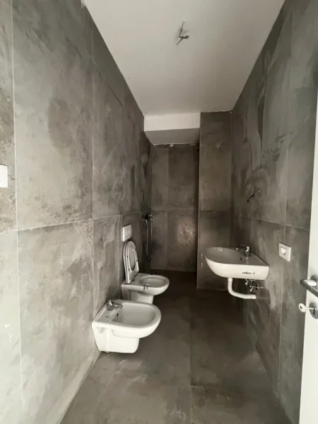 Tirane, shitet apartament 2+1 Kati 6, 83 m² 135.000 € (unaza e re astir)