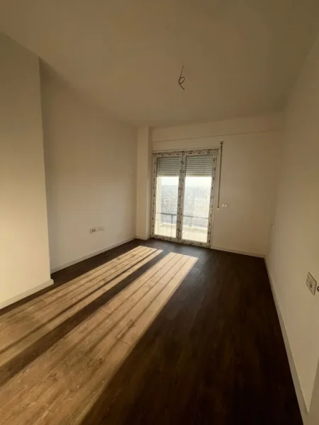 Tirane, shitet apartament 2+1 Kati 6, 83 m² 135.000 € (unaza e re astir)