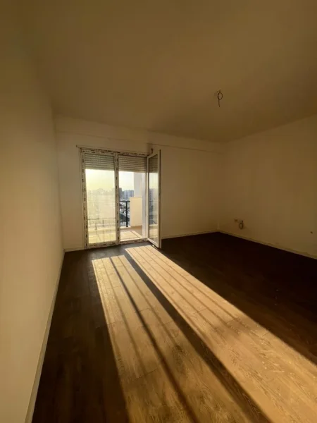 Tirane, shitet apartament 2+1 Kati 6, 83 m² 135.000 € (unaza e re astir)