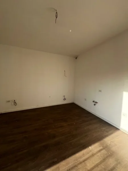 Tirane, shitet apartament 2+1 Kati 6, 83 m² 135.000 € (unaza e re astir)