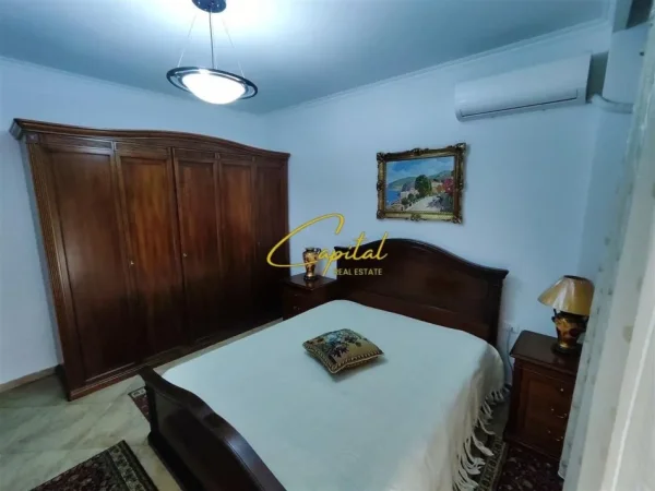 Tirane, jepet me qera apartament 2+1 Kati 3, 80 m² 850 € (RRUGA E KAVAJES)