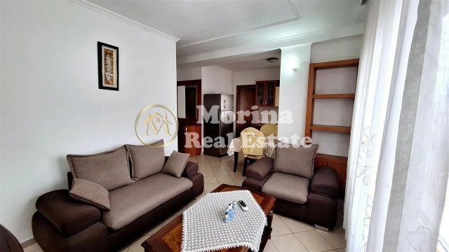 Tirane, jepet me qera apartament 1+1 Kati 6, 60 m² 450 € (Rruga e Barrikadave)