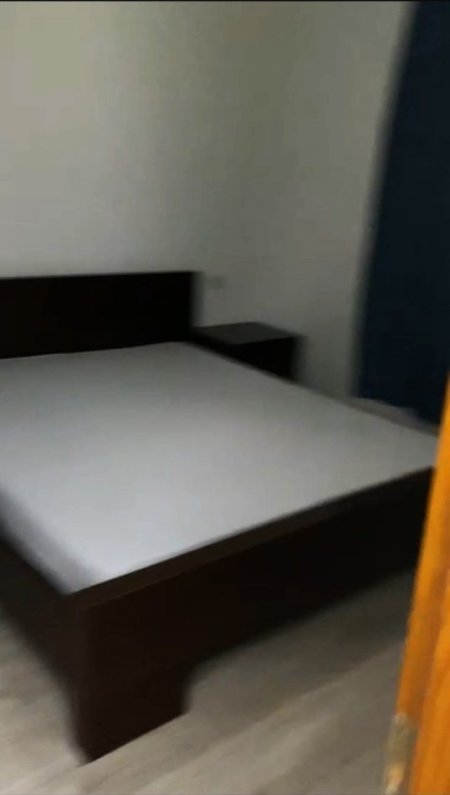 Tirane, jepet me qera Vile 3+1 Kati 2, 90 m² 550 € (Rruga Skender Shtylla)