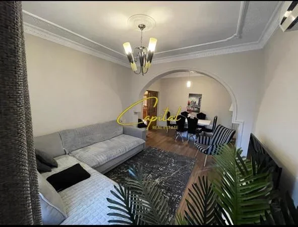 Tirane, shitet Vile 3 Katshe Kati 4, 700 m² 1.500.000 € (SPITALI AMERIKAN 2)