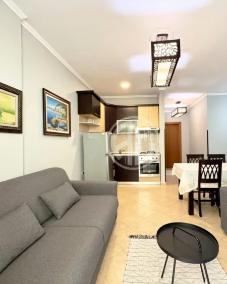 Durres, shitet 2+1 Kati 3, 68.000 € 