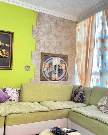 Durres, shitet apartament 1+1+Ballkon Kati 3, 100.000 € 