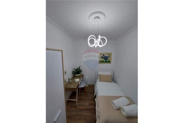 Tirane, jepet me qera apartament 70 m² 550 Euro (zogu i zi)