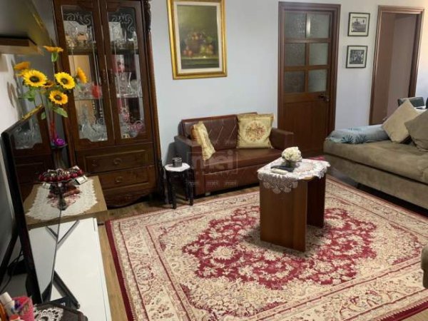 Tirane, jepet me qera apartament 2+1+BLK 100 m² 500 Euro (Blloku)
