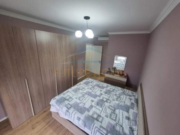 Tirane, shitet apartament 2+1 Kati 3, 91 m² 170.000 Euro (Fiori Di Bosko)