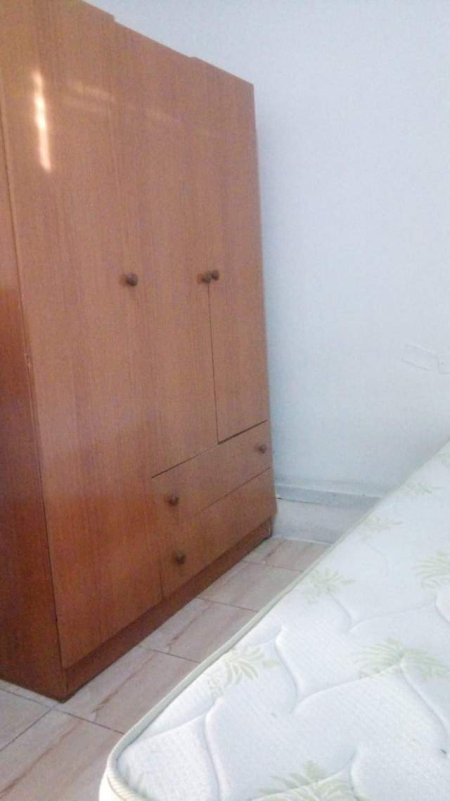 Tirane, jepet me qera apartament 1+1+BLK Kati 3, 65 m² 25.000 Leke (rruga Stefe Curani)