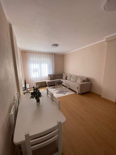 Tirane, jepet me qera apartament 2+1+BLK Kati 3, 106 m² 500 Euro (Sima-Com)