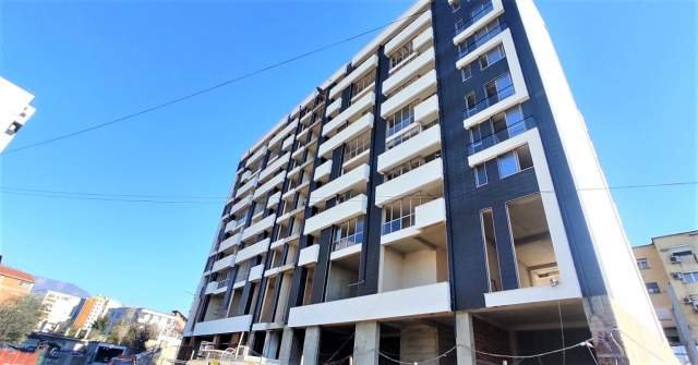 Tirane, shes apartament 2+1+BLK Kati 7, 90 m² 125.000 Euro (Rr. Petro Nini Luarasi (Fusha e Ali Demit))