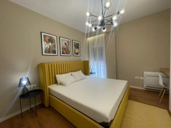 Tirane, jepet me qera apartament 2+1+BLK Kati 7, 90 m² 850 Euro (Jordan Misja)