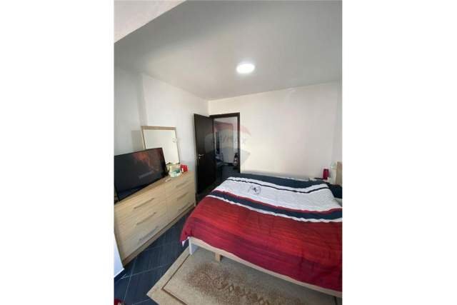 Tirane, jepet me qera apartament 2+1 Kati 3, 72 m² 400 Euro (Mine Peza)