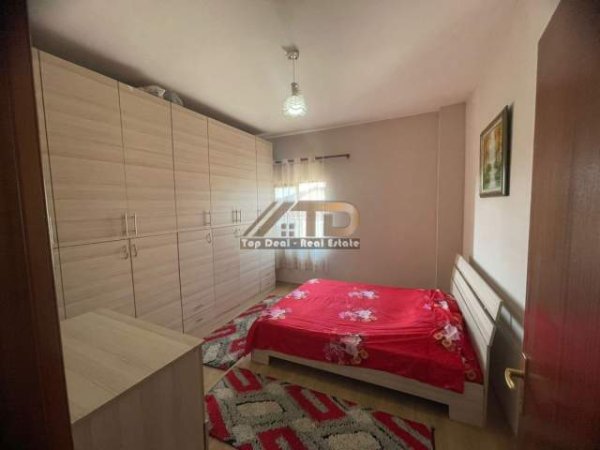 Tirane, jepet me qera apartament 1+1+BLK Kati 3, 70 m² 250 Euro (Rruga Jordan Misja)