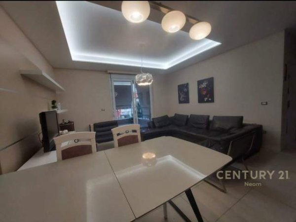 Tirane, jepet me qera apartament 1+1+BLK Kati 3, 72 m² 450 Euro (Liqeni i Thate)