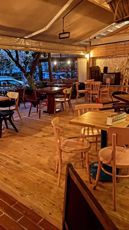 Tirane, shes ambjent biznesi Kati 0, 160 m² 5.500 Euro (Mihal Popi)