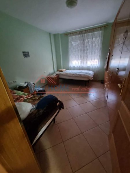 Tirane, jepet me qera apartament 2+1+BLK Kati 2, 112 m² 600 Euro (sheshi willson)