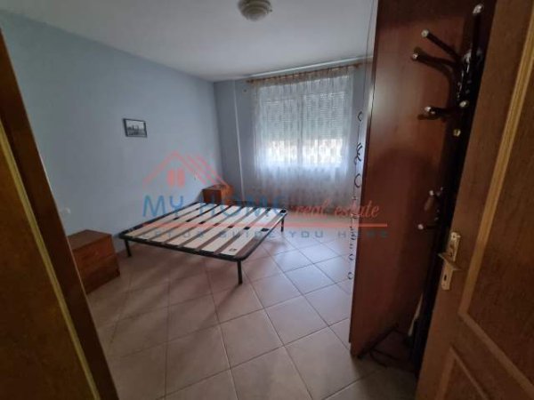 Tirane, jepet me qera apartament 2+1+BLK Kati 2, 112 m² 600 Euro (sheshi willson)