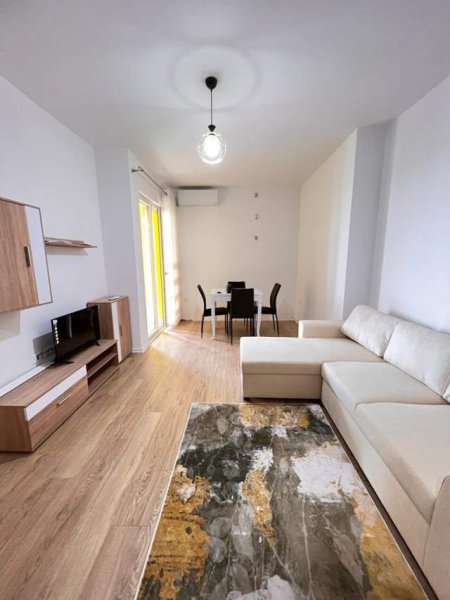 Tirane, jepet me qera apartament Kati 10, 70 m² 320 Euro (Unaza E Re Astir)