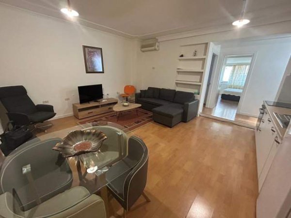 Tirane shitet ose jepet me qera   apartament 2+1 Kati 2, 98 m²  tek Libri Universitar