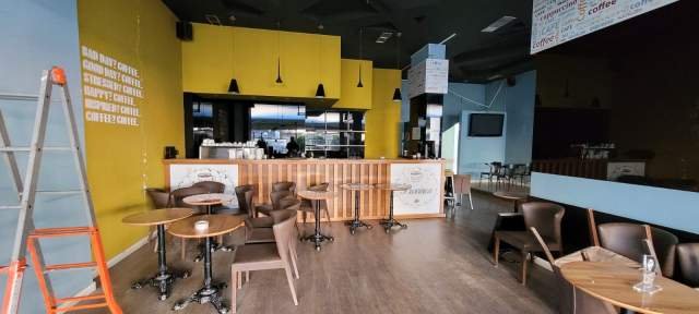 Rruga e Kavajes jepet me qera lokal Kati 0, 110 m² 1.200 Euro (prane globe)