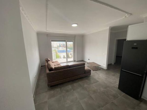 Tirane, jepet me qera apartament 2+1+BLK Kati 4, 350 Euro (Rruga Egnatia, Don Bosko)