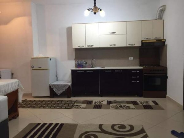 Tirane, jepet me qera shtepi 1+1+A+BLK Kati 1, 60 m² 27.000 Leke (Sadie petrela)